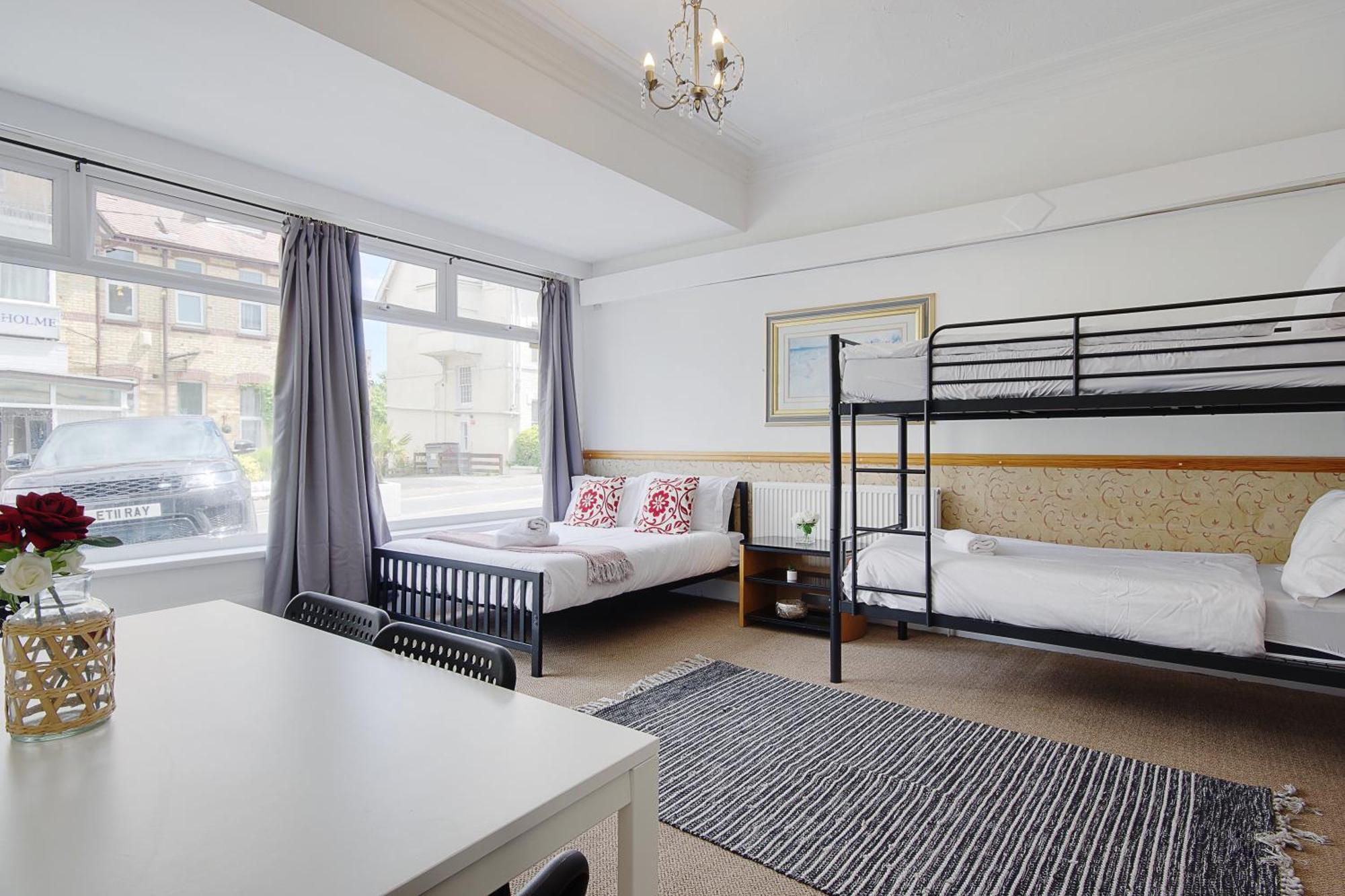 Serenity Hotel Борнмут Екстер'єр фото