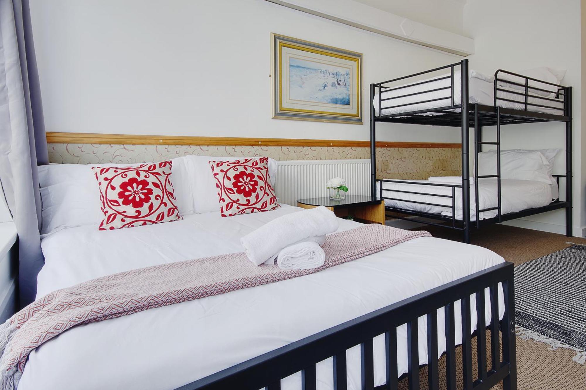 Serenity Hotel Борнмут Екстер'єр фото